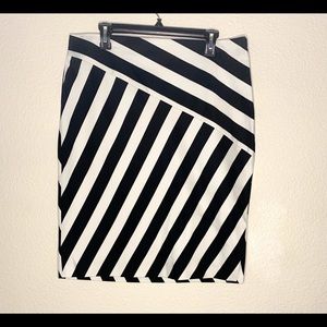 BANANA REPUBLIC Skirt